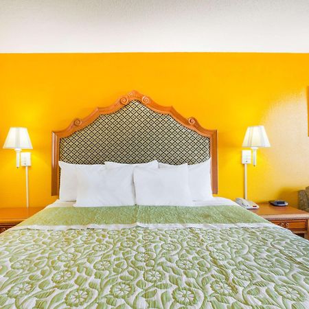 Days Inn Jacksonville Eksteriør bilde